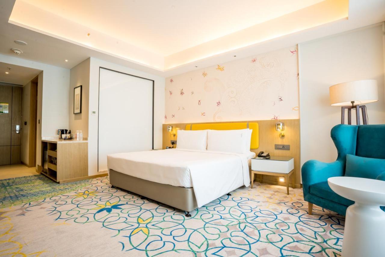 Holiday Inn Lucknow Airport By Ihg Bagian luar foto