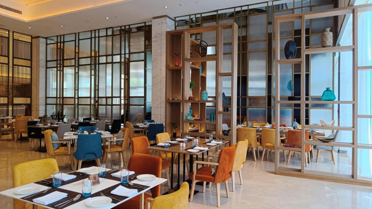 Holiday Inn Lucknow Airport By Ihg Bagian luar foto