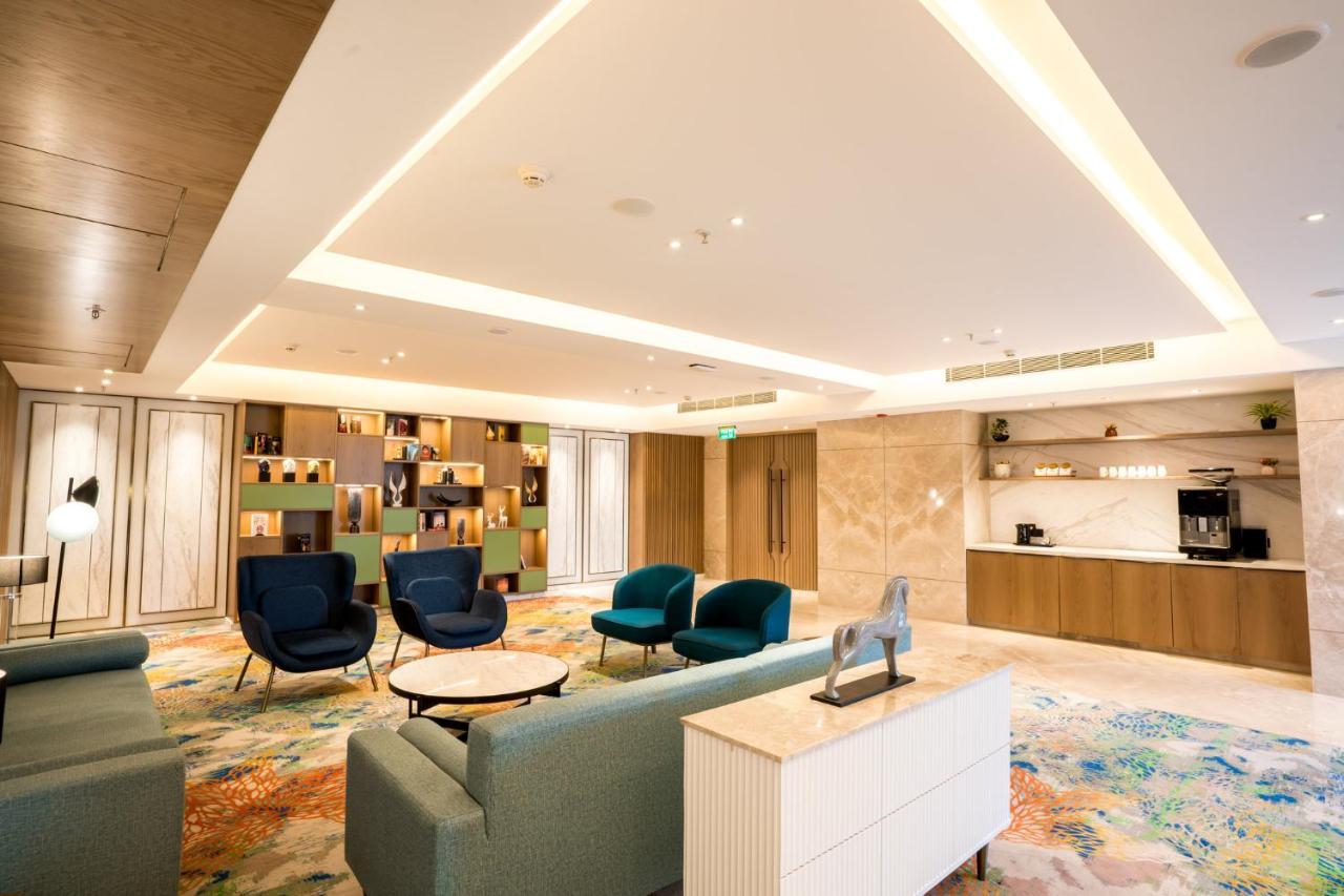 Holiday Inn Lucknow Airport By Ihg Bagian luar foto