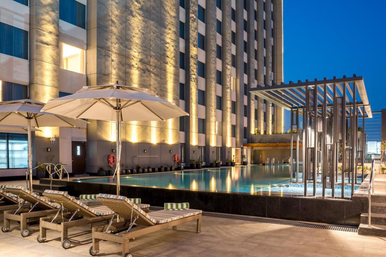 Holiday Inn Lucknow Airport By Ihg Bagian luar foto