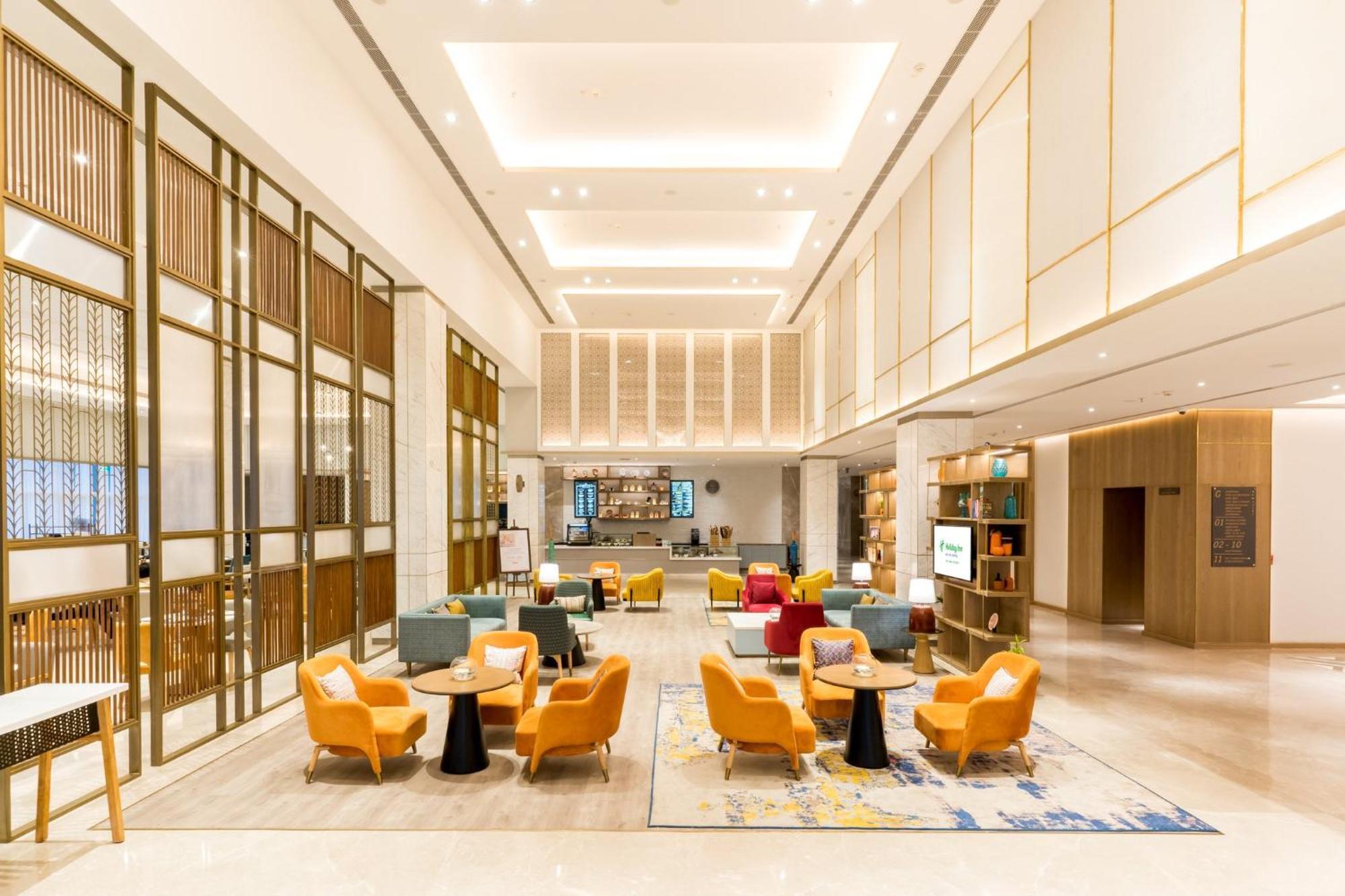 Holiday Inn Lucknow Airport By Ihg Bagian luar foto
